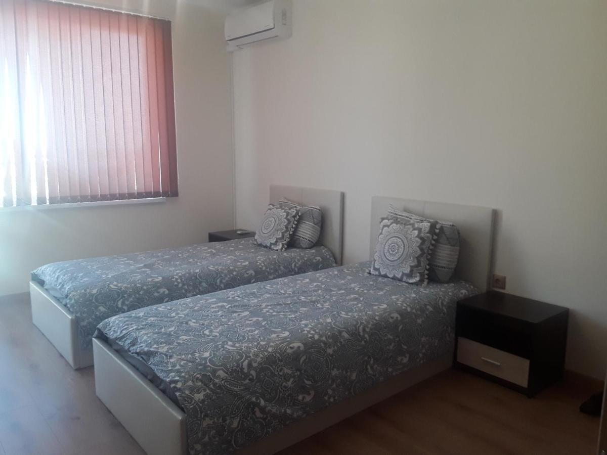 Апартамент Sumi Varna Exterior foto
